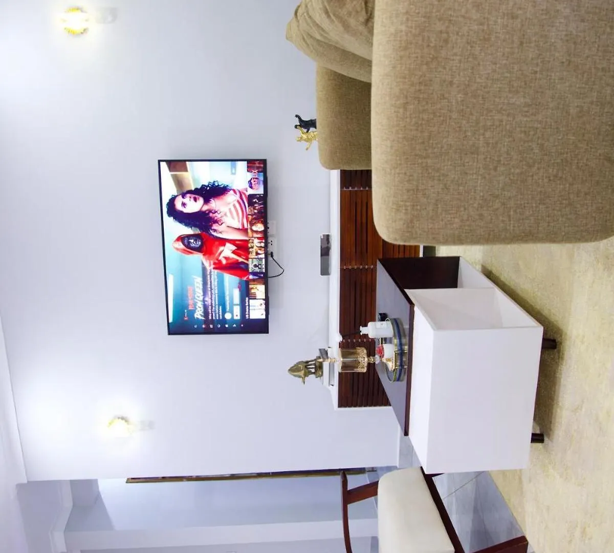Luxury Comfort Kampala Apartamento